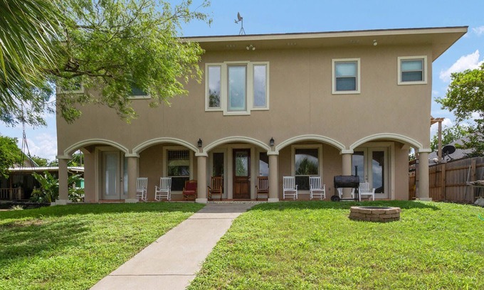 Rio Hondo Villa | The Villa at Arroyo City