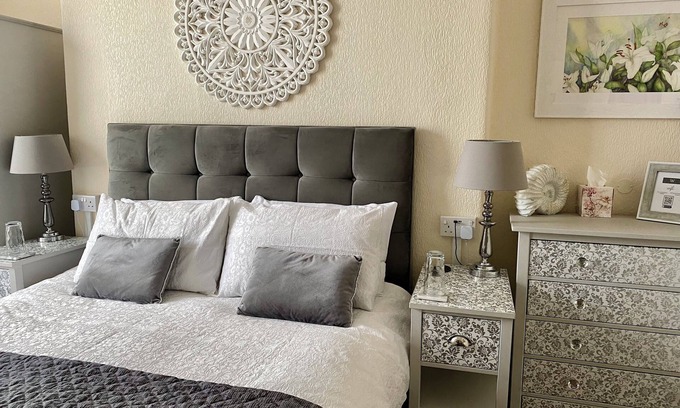 Weymouth House | The Wadham
