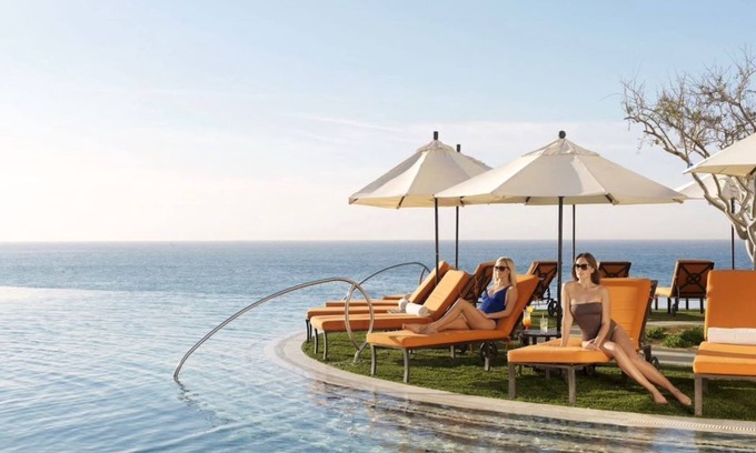 Marina Resort | The Waves Meet Paradise At Our Stunning Cabo San Lucas 5 ⭐️ Resort