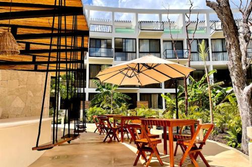 Tulum Hotel | The Waves Tulum by BNB Experience
