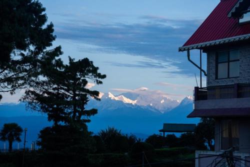 Darjeeling Hotel | The Whistle Stop