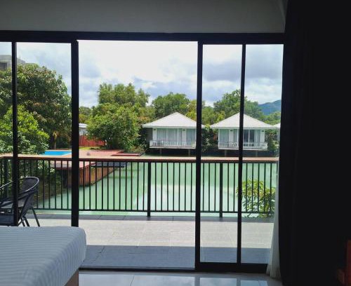 Samut Sakhon Villa | The wide view resort and restaurant Phuket