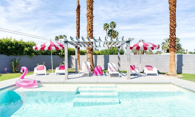 Palm Desert Villa | The Yellow Door on Shadow Mountain