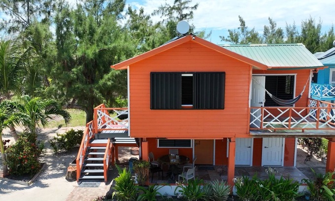 Belize City Cabin | Therapy - Cabin 1 at St. George's Caye
