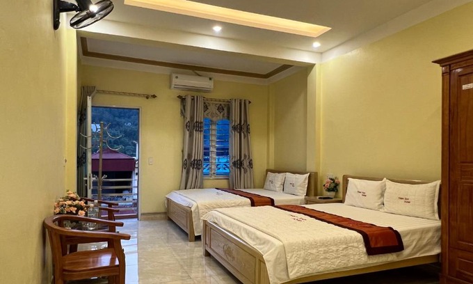 Yen Minh House | Thien Son Guesthouse