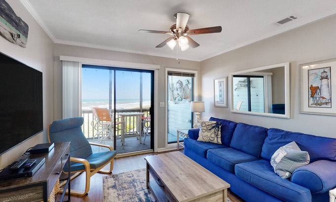 Atlantic Beach Condo | Third-Floor, Oceanfront Condo with Excellent View, Balconies, WiFi & Shared Pool