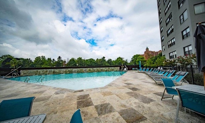 Germantown Apartment | This apartment is a 2 bedroom(s), 1 bathrooms, located in Philadelphia, PA.