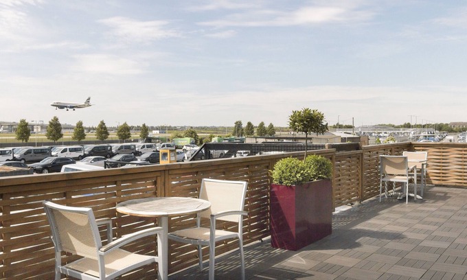 Heathrow Villages Hotel | Thistle London Heathrow Terminal 5