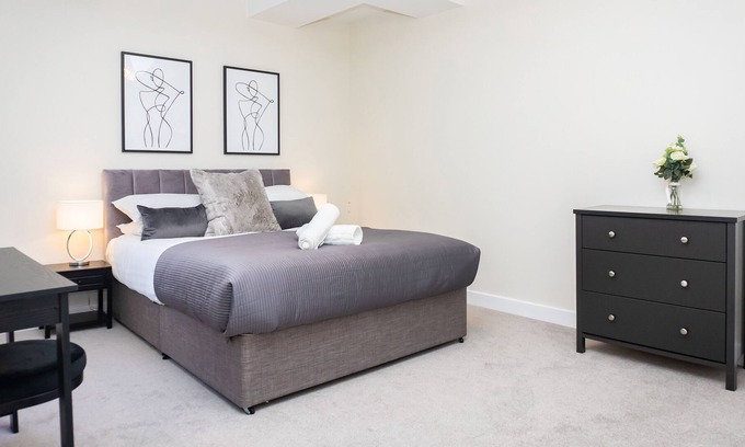 Shrewsbury Apartment | Thornes Hall