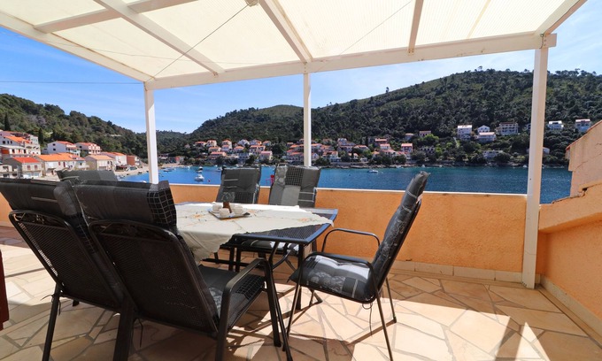 Brna Apartment | Three bedroom apartment near beach Brna, Korčula (A-4463-b)