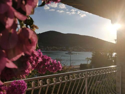 Vinisce Apartment | Three-Bedroom Apartment in Vinisce I