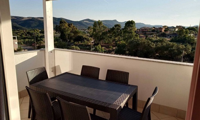 Viddalba House | THREE-ROOM APARTMENT WITH SOLARIUM AND POOL