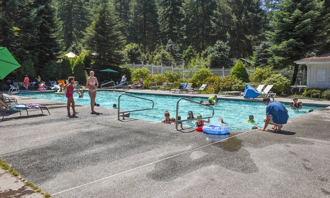 Monroe Cabin | Thunderbird RV & Camping Resort