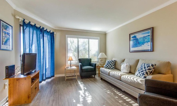 Isle of Palms Apartment | Tidewater H-203