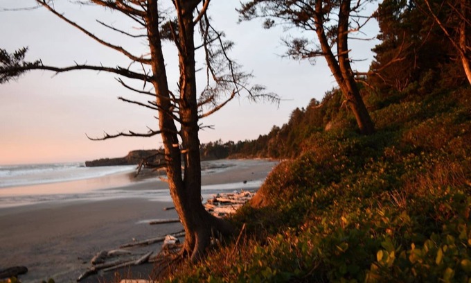 Newport Ski Chalet | Tiki of the Pines Private Ocean Access A-Frame