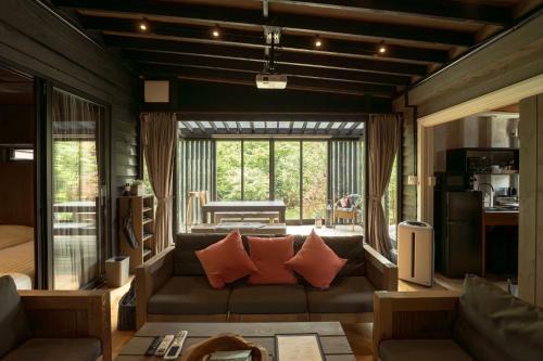 Kawazu Villa | Tiny Base The River HOUSE & TRAILER
