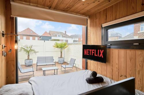Valenciennes Apartment | Tiny Cosy - LOGEMENT COMPLET & INDEPENDANT - TERRASSE PRIVÉE - ARRIVÉE AUTONOME