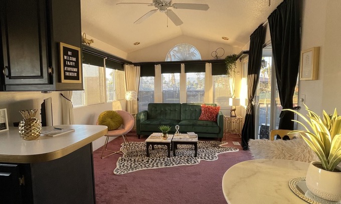 Desert Hot Springs House | Tiny Home and Gem Of The Desert with Mineral Hot Springs