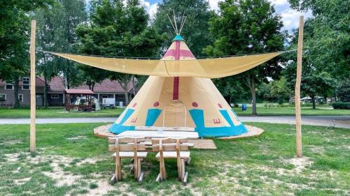 Falkenberg Apartment | Tipi Missouri