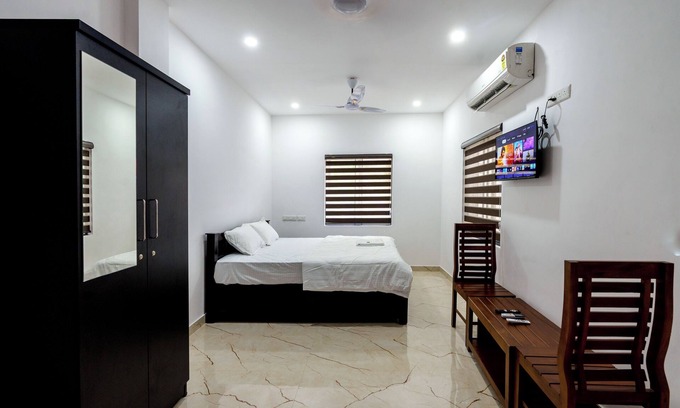Eloor Hotel | Tlta Residency