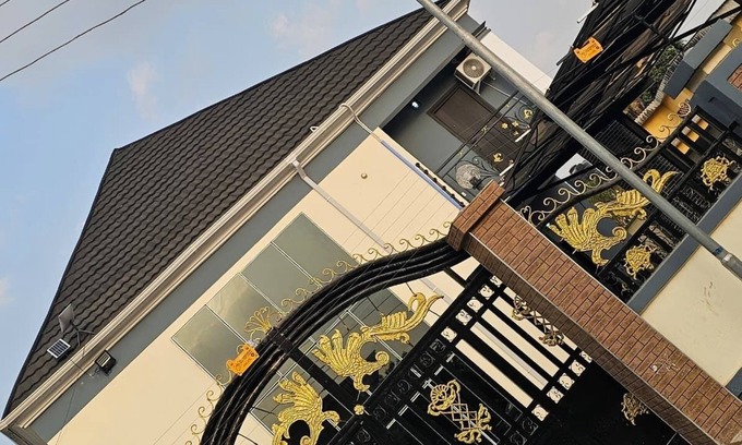 Ibadan Apartment | TM Luxe Stays Apartment