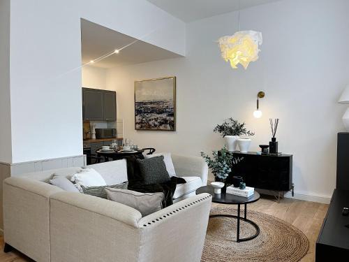 Todmorden Apartment | Todmorden Town Centre Apartment