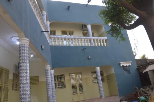 Bamako Apartment | Torobali IMMO Apartment 2- Spacious 1BDR- Central Bamako- Solar Panel & Wi- fi