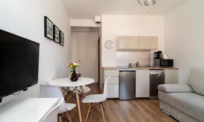 Zaspa Apartment | TOTU HOME Browar Gdański Standard Apart