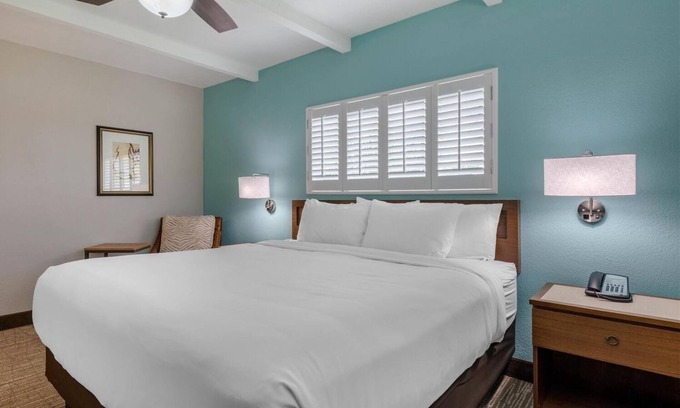 Jekyll Island House | Tranquil Room Near Georgia Sea Turtle Center | Onsite Pool, Free Breakfast