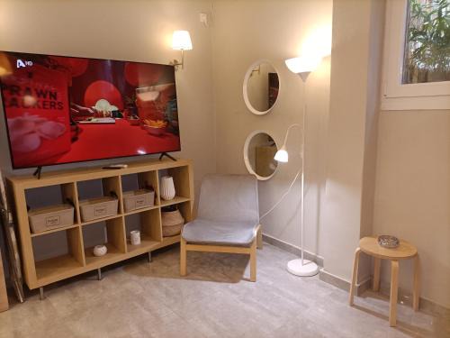 Ampelokipoi Apartment | Traveler's Nest