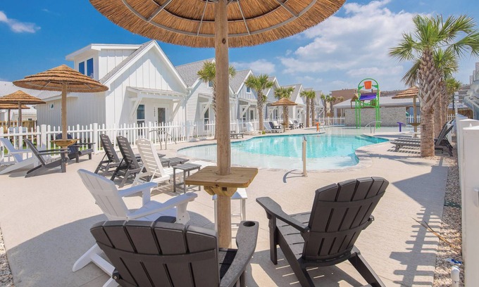 Central City House | Treasure Island-14909