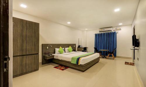 Sualkuchi Hotel | Treebo Arna Residency
