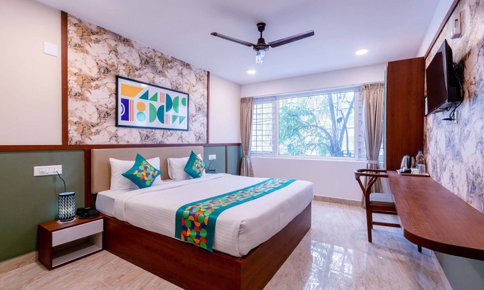 Agara Hotel | Treebo Emirates Suites Indiranagar