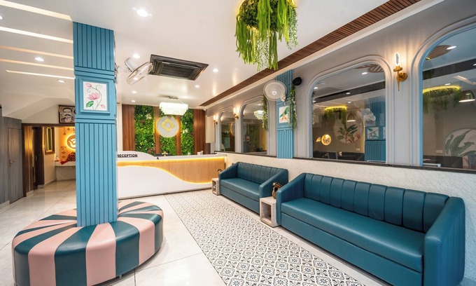 Bhopal Hotel | Treebo Kamal Regency