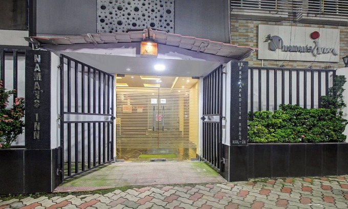 Kalighat Hotel | Treebo Naman'S Inn Near Kalighat Mandir
