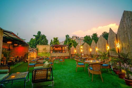 Jaipur Hotel | Treebo New Rockwell Vivek Vihar