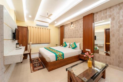 Bhopal Hotel | Treebo Premium Zorba - Hoshangabad Road