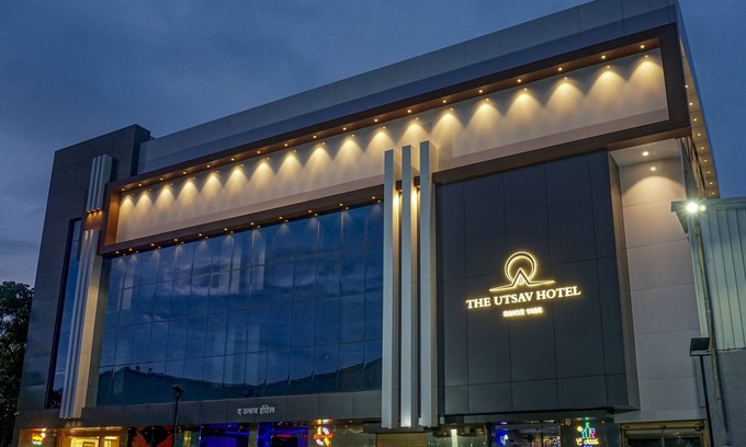 Nashik Hotel | Treebo The Utsav, Nashik