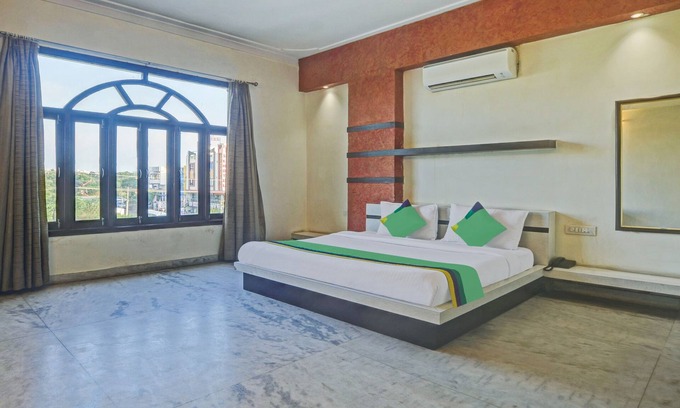 Udaipur District Hotel | Treebo Trend Jai Mahal