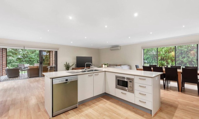 Anglesea House | Treetop Living Anglesea