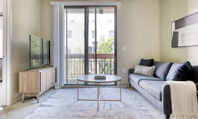 Chinatown Apartment | Trendy Downtown 2BR w/ Gym, Pool & Spa, near 7th St Metro, by Blueground