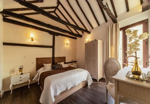 Toledo City Center Apartment | Tres Lunas