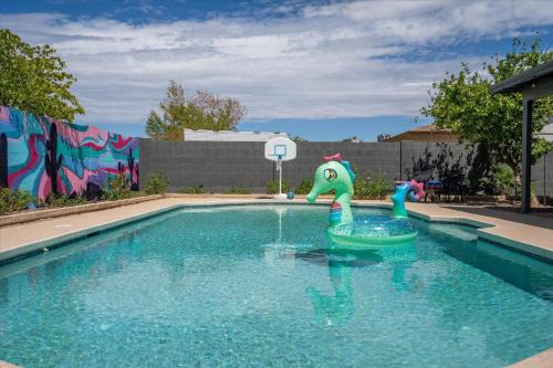 Tempe House | Trippy in Tempe