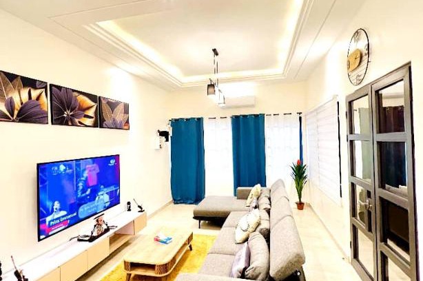 Littoral Department Apartment | Trois chambres salon