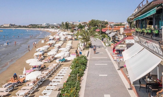 Bahtılı Apartment | Tropic Beach Club Side