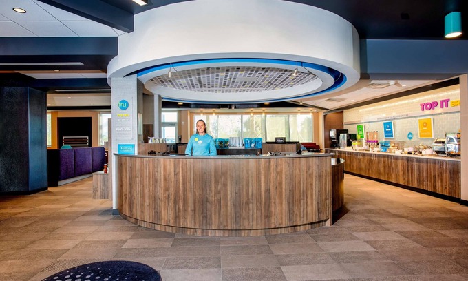 Port Saint Lucie Hotel | Tru by Hilton Port St. Lucie Tradition