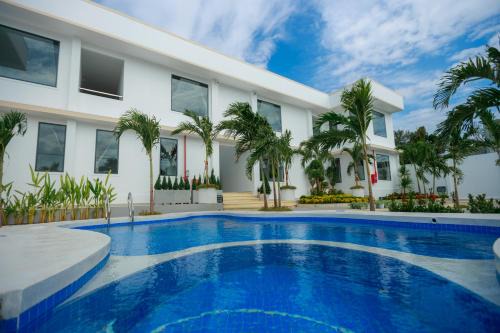 Phan Thiet Hotel | Tuong Vy Mini Bay Hotel Mui Ne