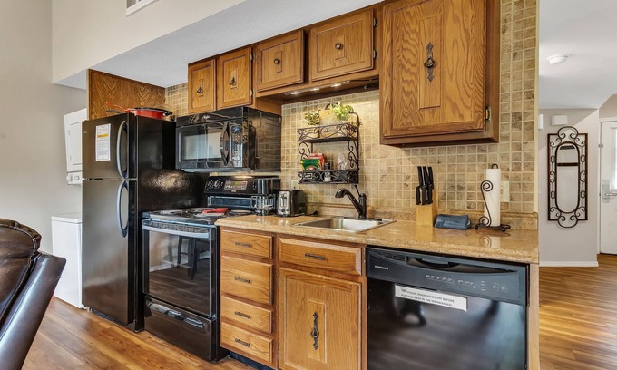 Table Rock Condo | Tuscany On Taneycomo 2 Bedroom Condo by RedAwning