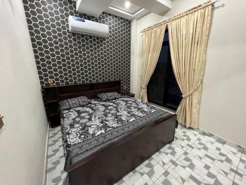 Punjab Apartment | Twin-View Plaza