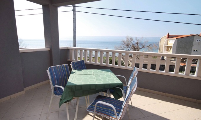 Duce Apartment | Two bedroom apartment with terrace and sea view Duće, Omiš (A-5261-b)